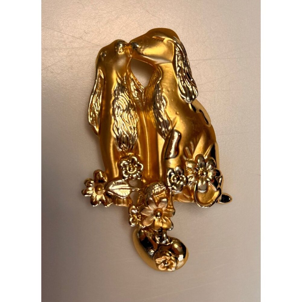 Vintage AJC Gold-Tone Puppy Love Brooch Pin With Dangling Heart